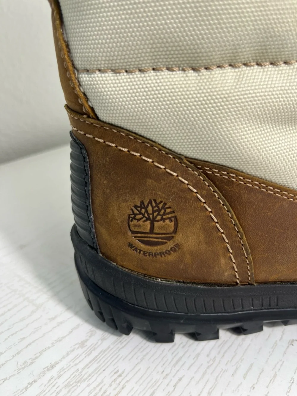 NEW Timberland Women's Mt. Hayes Tall Waterproof Snow Boots Size 9